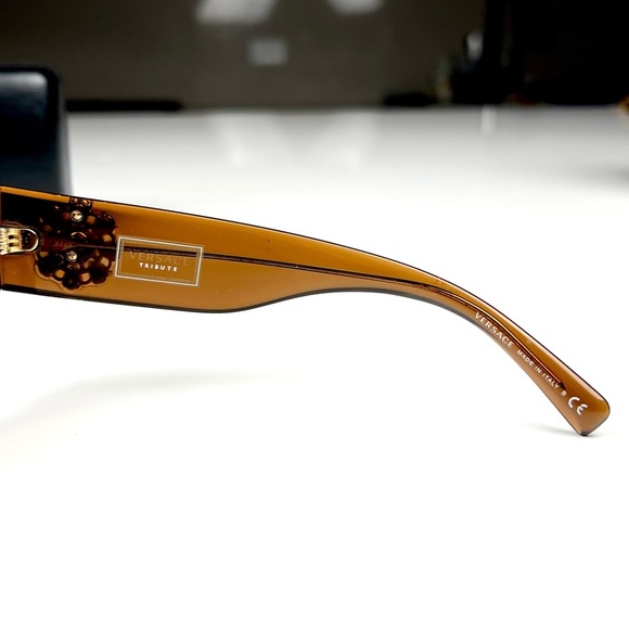 Versace Tribute Cat Eye Sunglasses - Picture 4 of 5